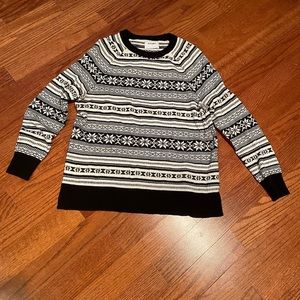 Old Navy Woman’s Sweater, Size Large